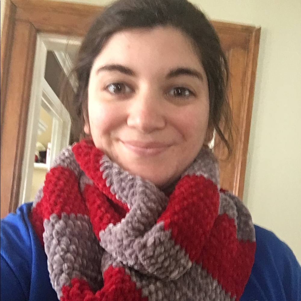 Meet your Posher, Emily